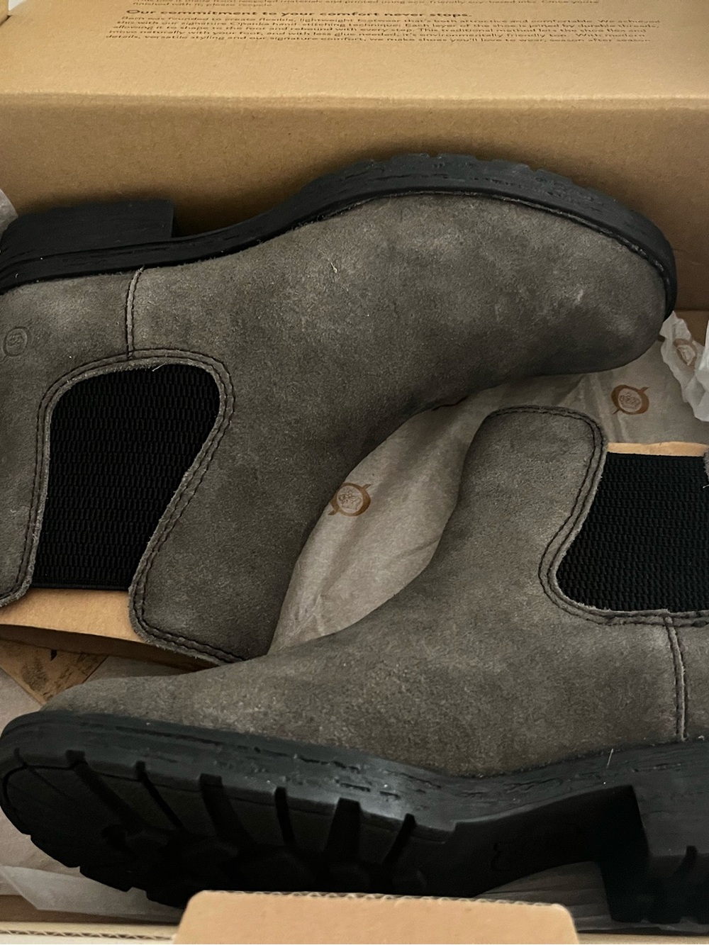 Born Cove Grey Suede Waterproof Boots, NIB, Size 7 - Picture 7 of 12